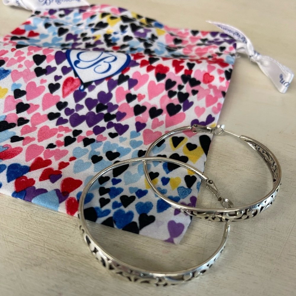 Brighton Elora Hoop Leverback earrings